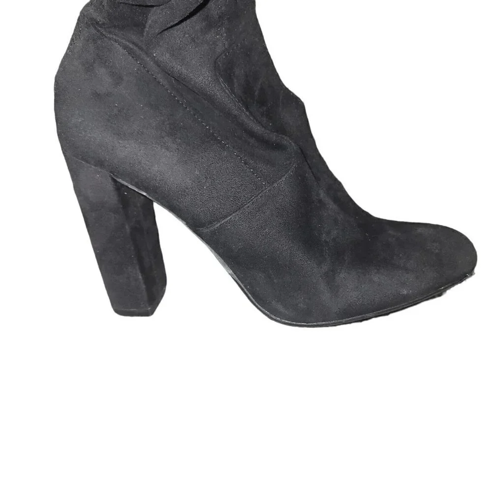 CARLOS Over The Knees Suede Boots Women's. Size 7.5. Excellent Condition Pre-own